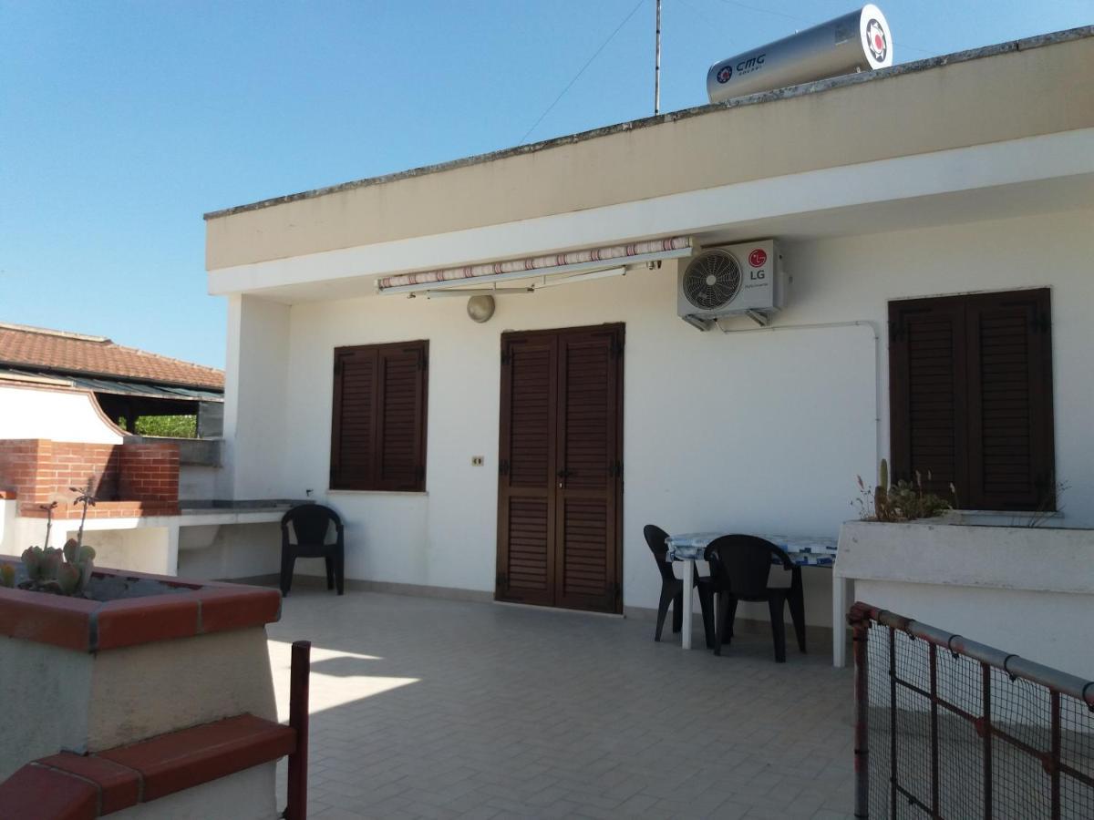Appartamento Indipendente Nardy-Ros Torre dell'Orso Exterior foto